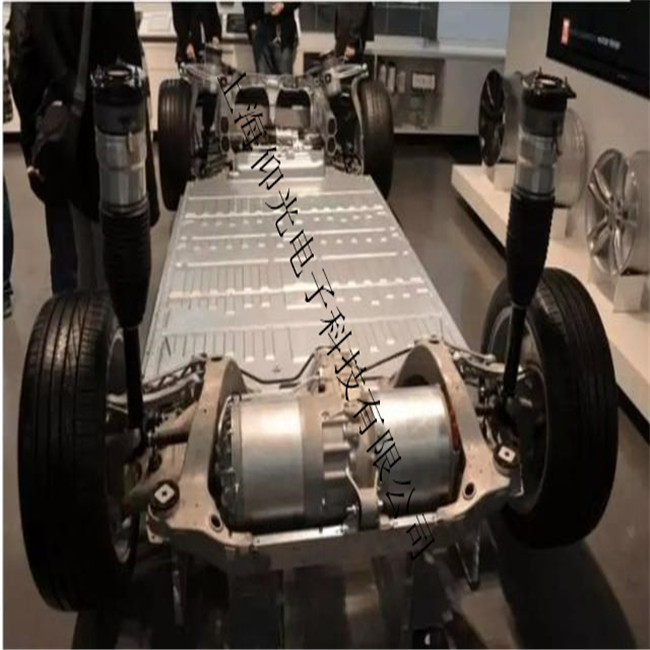 ��˹�� Tesla늄�(d��ng)��܇�������o(w��)ֱ��늉�ݔ����늉�ݔ������(w��n)���Ĺ��ϾS��