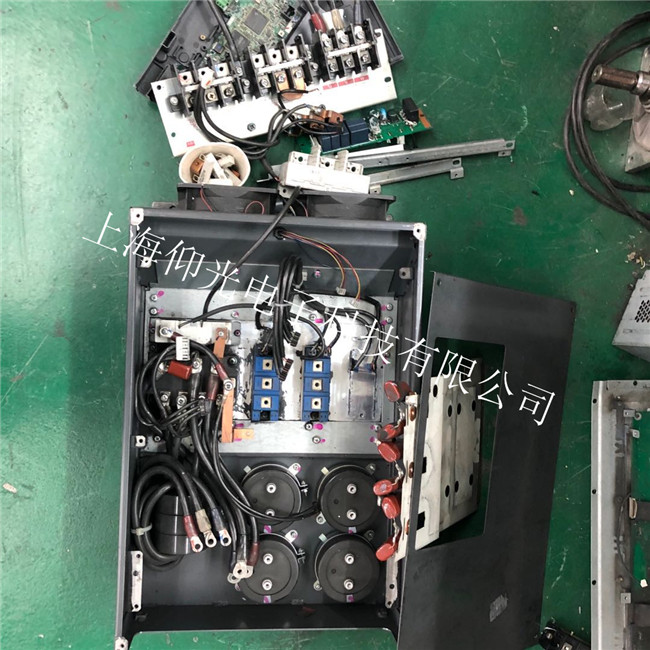 Ӣ��(gu��)CT׃�l��Unidrive SP����