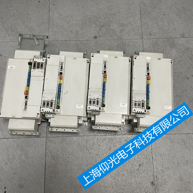 ����ABB�ŷ������S��MotiFlex e180���@ʾ1223�S��