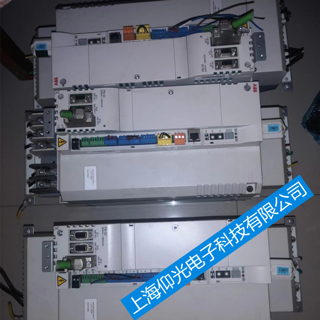 ���b�O(sh��)��ABB�ŷ��(q��)��(d��ng)���S��MotiFlex e180��(b��o)���@ʾ1225�S��
