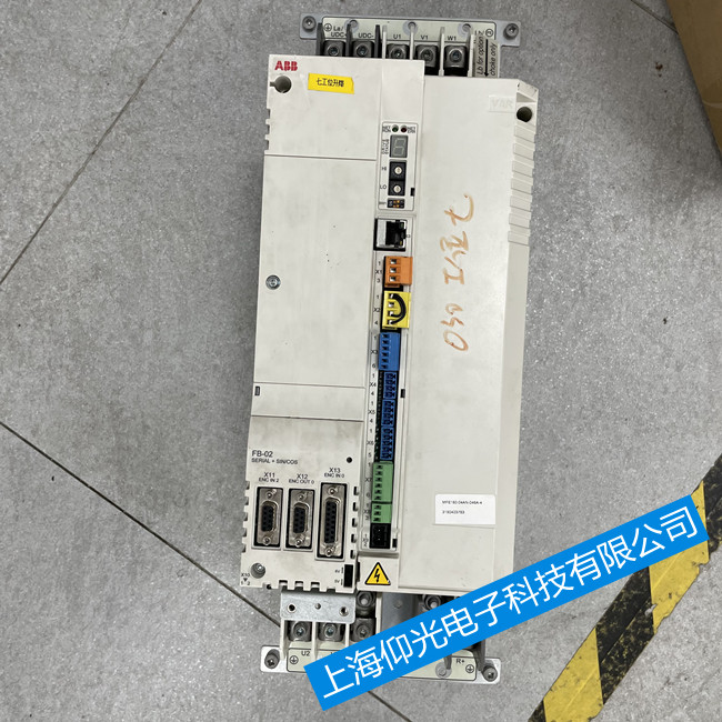 ����O(sh��)��ABB�ŷ��(q��)��(d��ng)���S��MotiFlex e180��(b��o)���@ʾ1226�S��