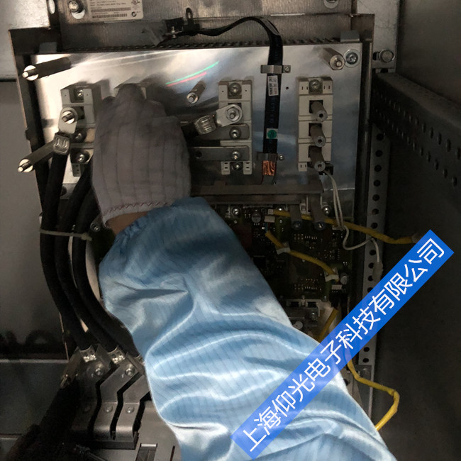 ��Ĭ��EV2000׃�l�����ϴ��a�����ό�(du��)�� 