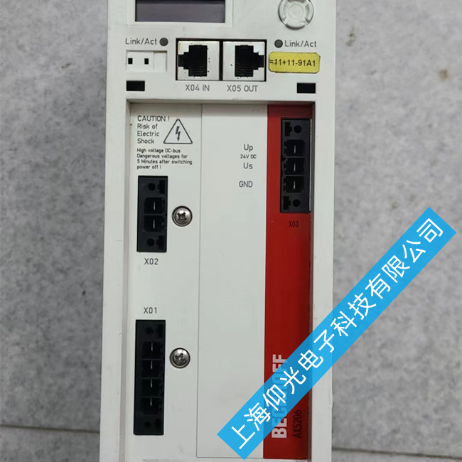 ���T����AX8000�ŷ����S�ވ�(b��o)�����aF712/F713����