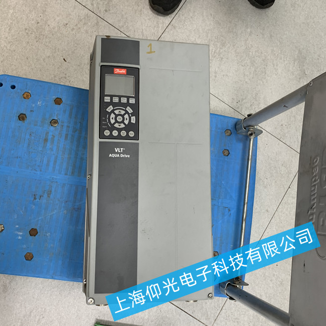 ����˹׃�l��VLT5000ϵ�г�Ҋ���ϾS��