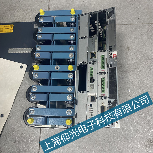 ���(y��ng)�S��Baumuller�U�����ŷ��(q��)��(d��ng)��900����(b��o)���a