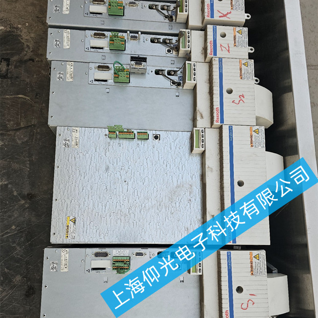 �����ИI(y��)��ʿ���ŷ��(q��)��(d��ng)���S��D(zhu��n)KC01.3-040-7-FW��(b��o)���@ʾF8133�S��