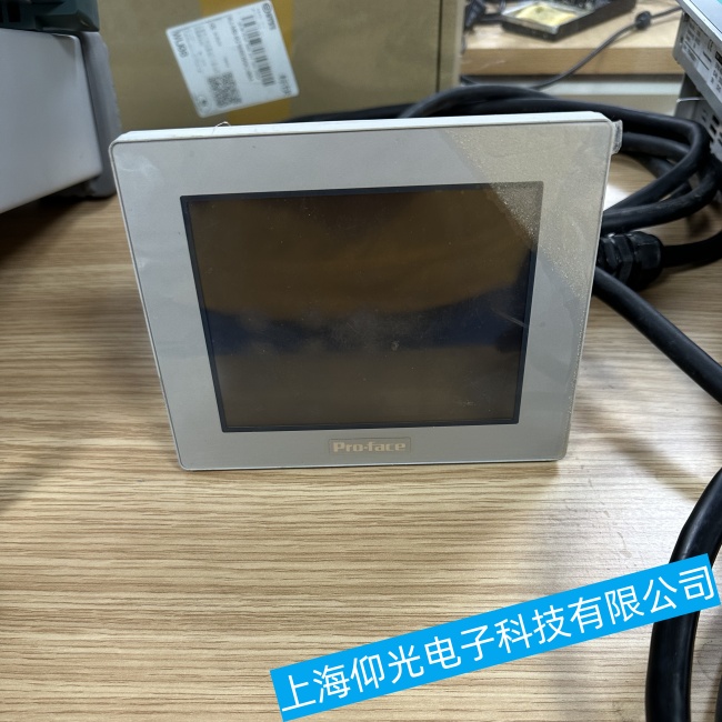 ���������˹�|����GP4100ϵ����Ļ�@ʾ���ݮ������ϾS���ļҺ�Щ