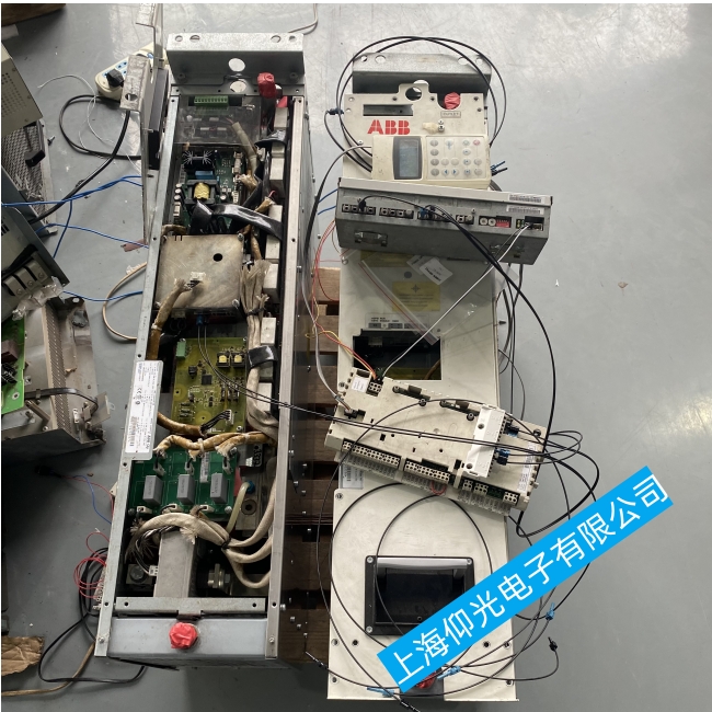 �������ABB׃�l��ACS800ϵ�Ј�(b��o)2300���ϾS�ތ�(sh��)��