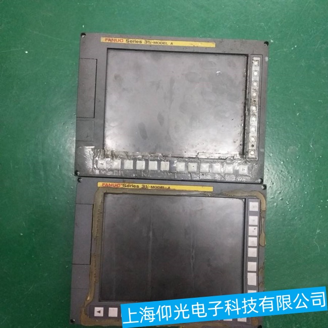 ���P(gu��n)�l(f��)�ǿ�FANUC Series 30i���ؙC(j��)���\(y��n)���^(gu��)����ͻȻֹͣ�\(y��n)�й��ϾS���M(f��i)��