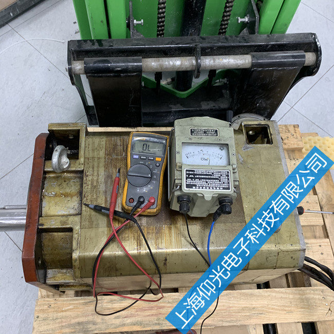 ���T���ŷ�늙C�S��1FK7103-2AF71-1RG1���@ʾA06105�S��
